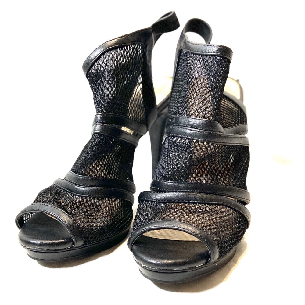 Jessica Simpson women’s bootie